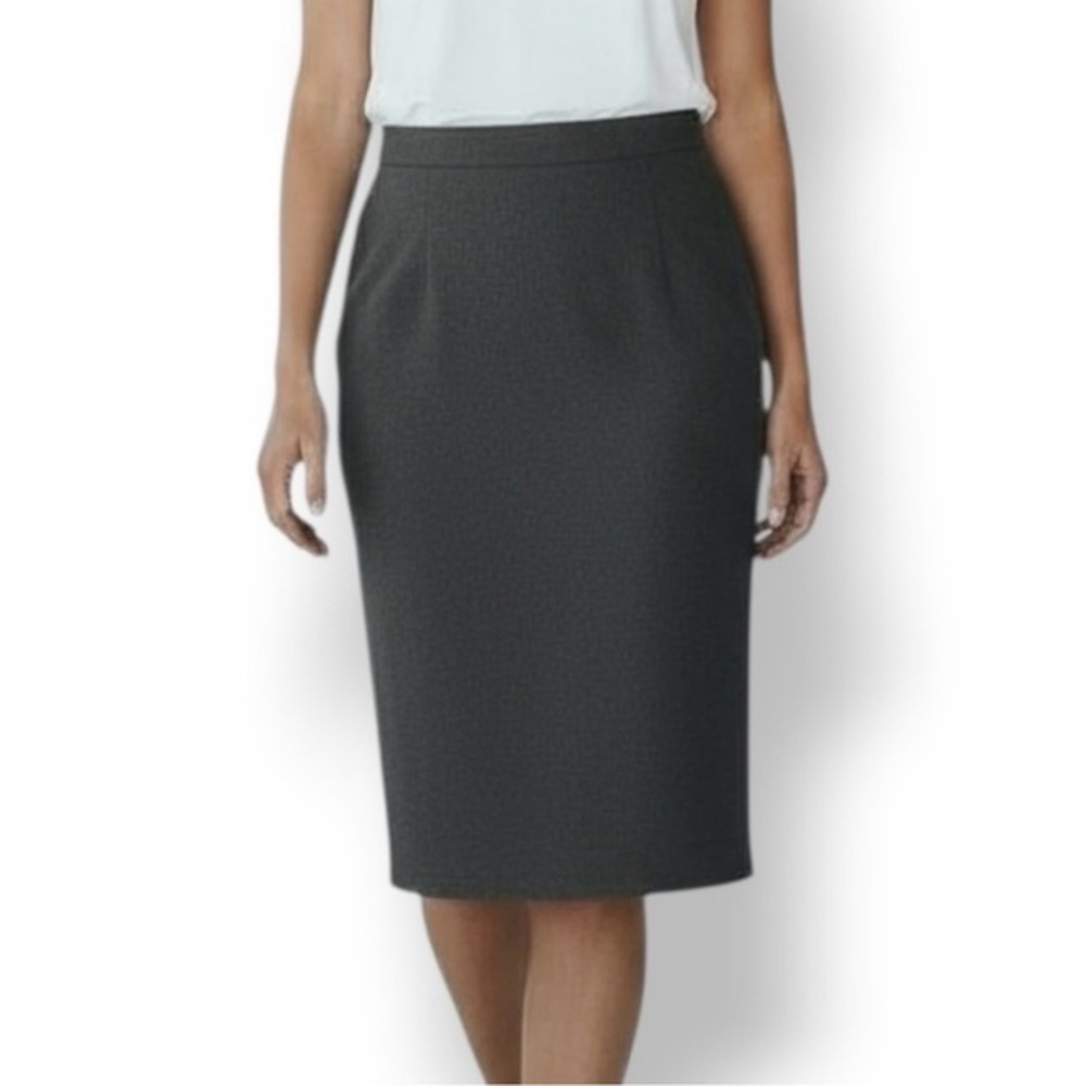 4/$20 Vintage Kasper Black Mini A Line Pencil Skirt Rear Zip Size 4